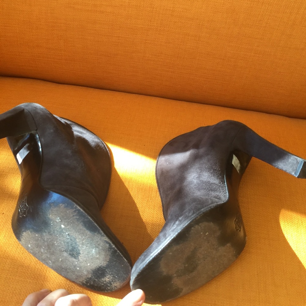 VINTAGE RICHARD TYLER ANKLE BOOTS - Picture 10 of 10